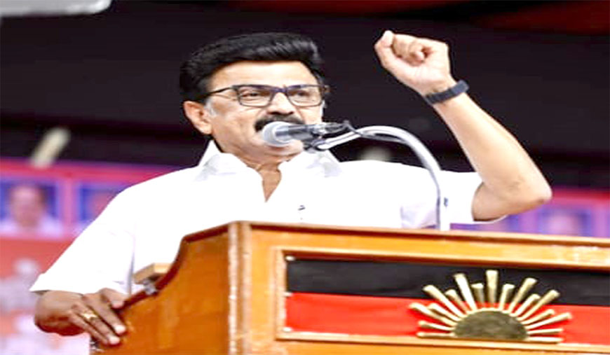 தமிழகத்தின் எதிர்காலத்தை வஞ்சகக் கூட்டத்திடம் ஒப்படைக்க முடியாது!