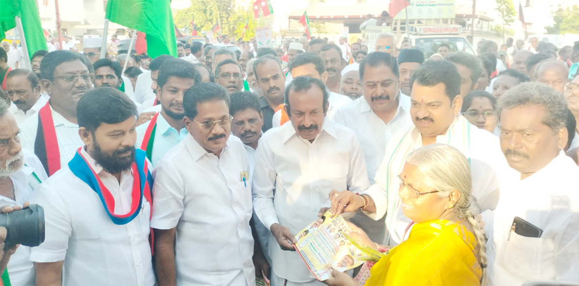 ஈரோடு கிழக்கில் காங்கிரஸ் வேட்பாளர் வாக்குசேகரிப்பு