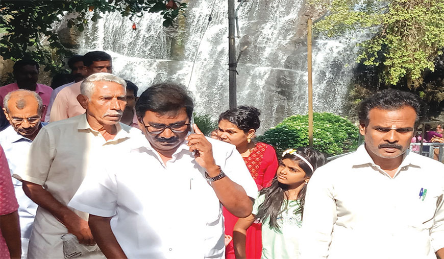 திற்பரப்பு அருவியில் ரூ. 4.2 கோடியில் அடிப்படைக் கட்டமைப்பு வசதிகள் பணிகளை விரைந்து முடிக்க ஆர்.செல்லசுவாமி எம்எல்ஏ அறிவுறுத்தல்