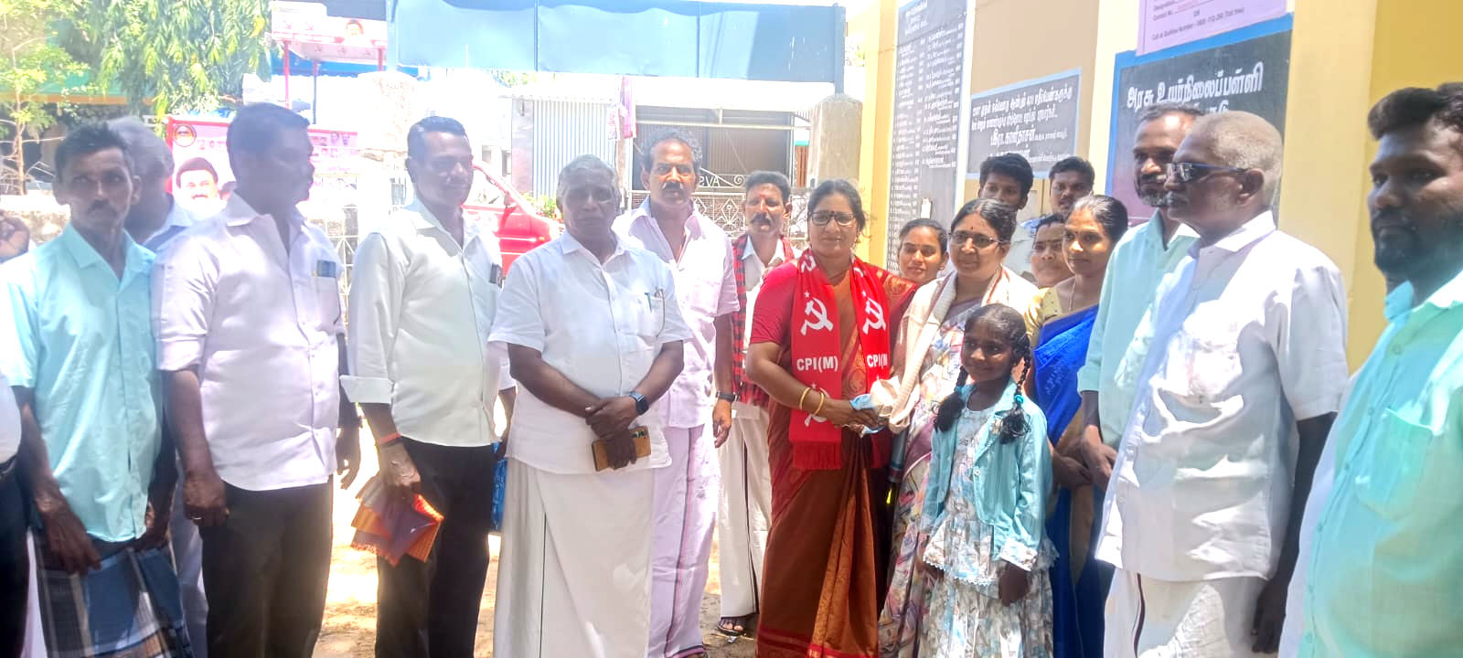 கீழ்வேளூர் தொகுதியில் டி.லதா எம்எல்ஏ நன்றி தெரிவிப்பு