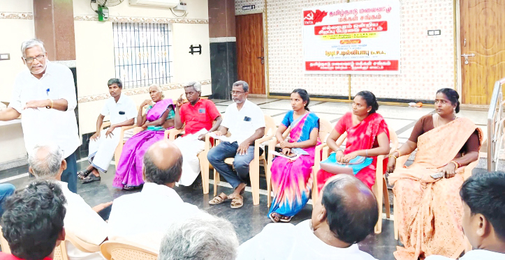 கூரம்பாக்கத்தில் தரமற்ற தொகுப்பு வீடுகள்! நடவடிக்கை கோரும் இருளர் இன மக்கள்