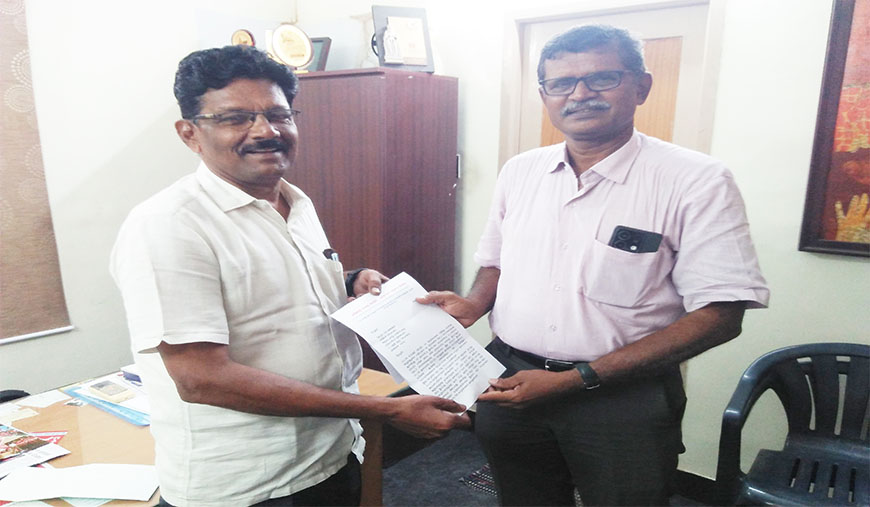 பட்டாசு தொழில், தொழிலாளர்களை பாதுகாக்க வேண்டும் சிஐடியு மாநிலச் செயலாளரிடம் மனு