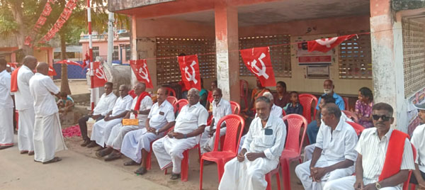 சிபிஎம்-இல் இணைந்த மாற்றுக் கட்சியினர்