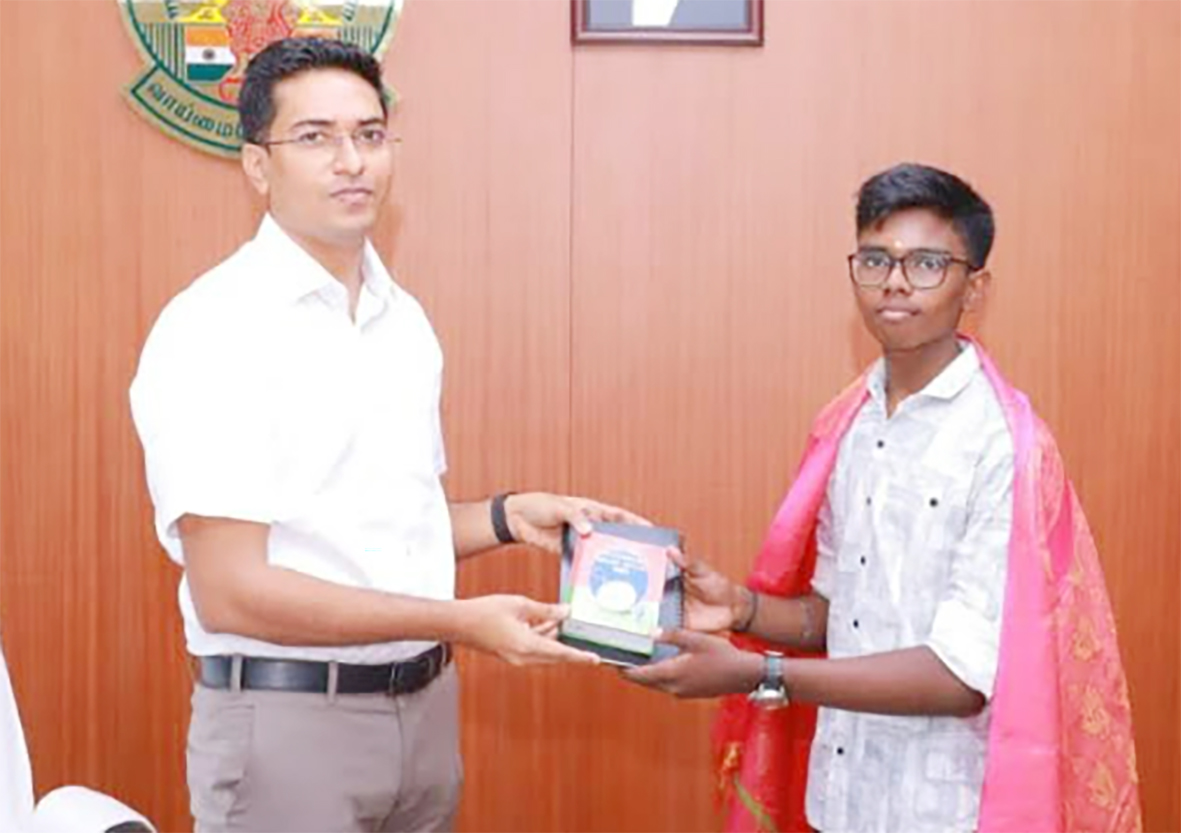 10 ஆம் வகுப்பு பொதுத்தேர்வில், திருப்பூர் மாவட்ட