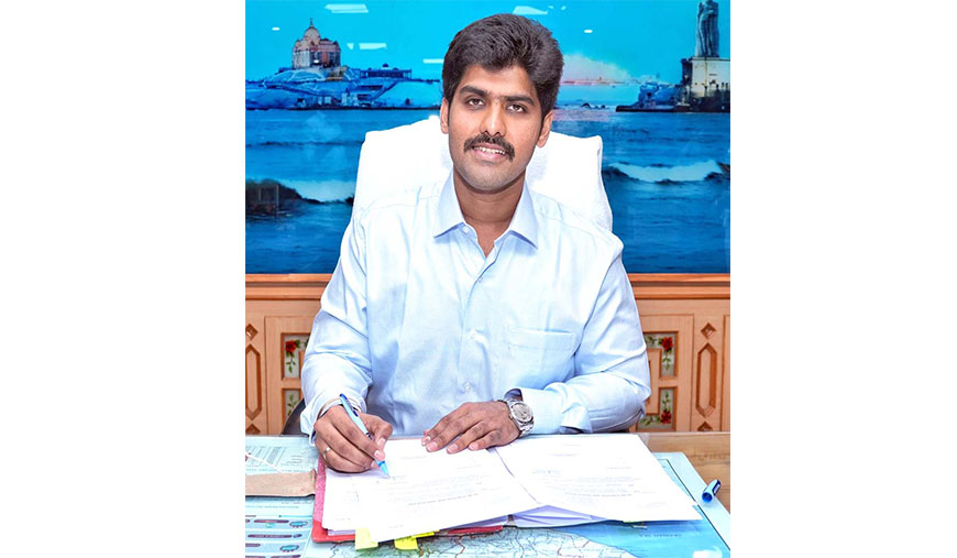 குமரியில் சுற்றுலாவை மேம்படுத்தும் பணிகளுக்கு முன்னுரிமை கொடுத்து நடவடிக்கை