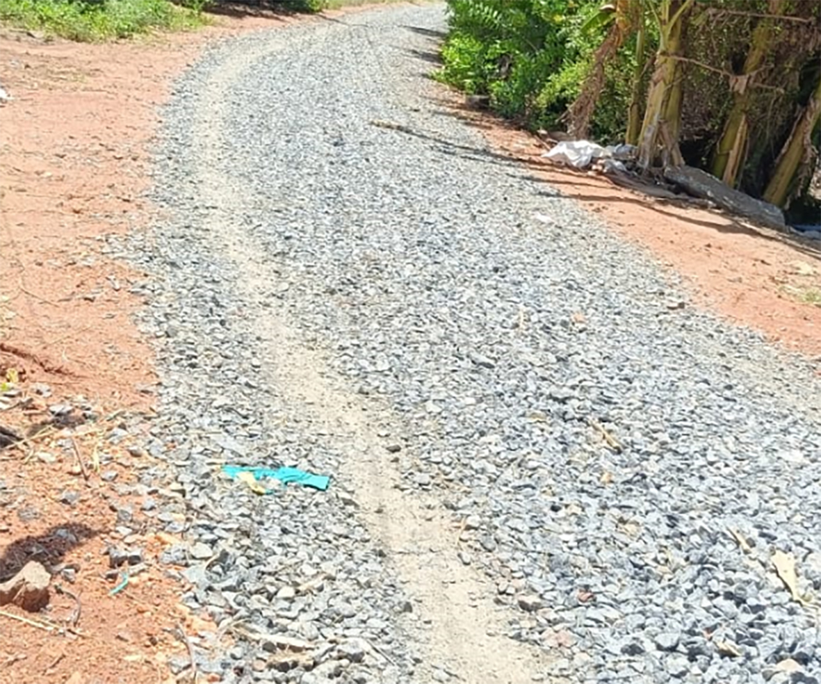 கிடப்பில் சாலைப்பணி