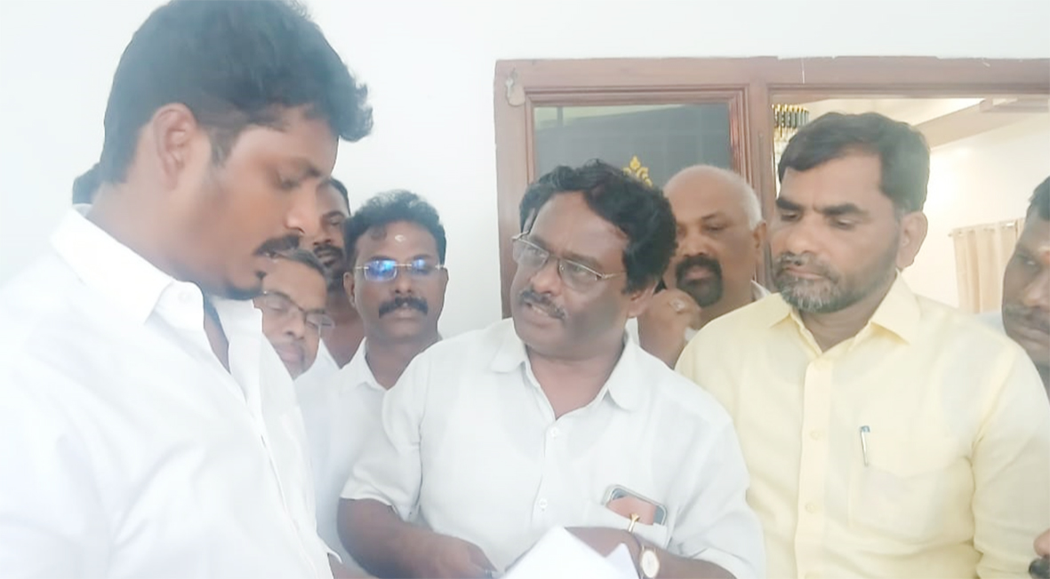 அமைச்சரிடம் டாஸ்மாக் கூட்டு நடவடிக்கைக்குழு மனு!