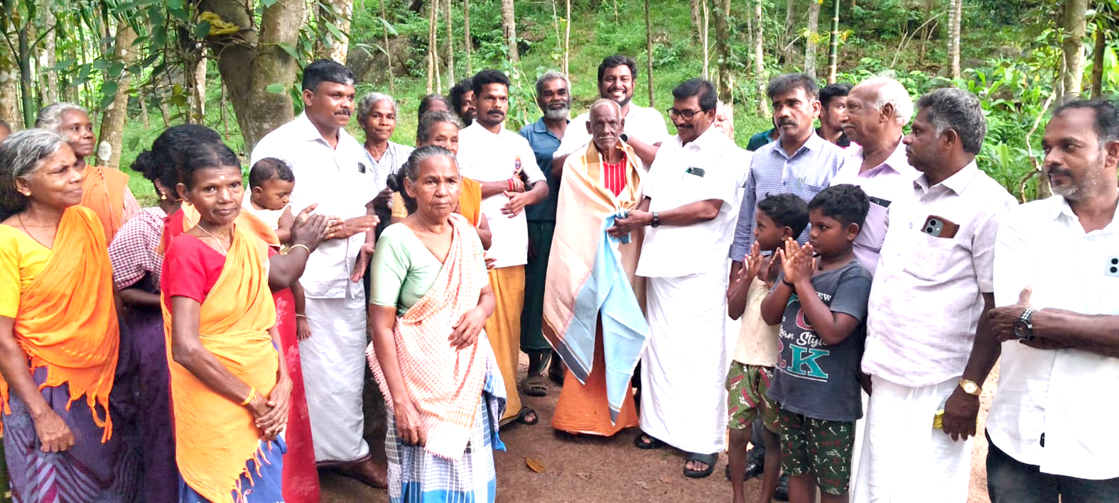 கூவக்காடு மலைவாழ் பழங்குடி மக்களுக்கு பாதுகாக்கப்பட்ட குடிநீர் விநியோகம்