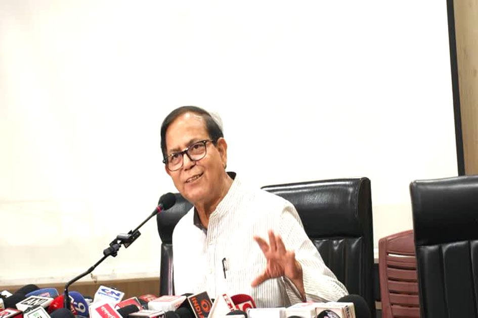 ‘பனிக்கட்டியை விட வேகமாக உருகுகிறது திரிணாமுல்’ மேற்கு வங்கத்தில் பாஜகவை எதிர்க்க சிபிஎம் தயார் : முகமது சலீம் உறுதி