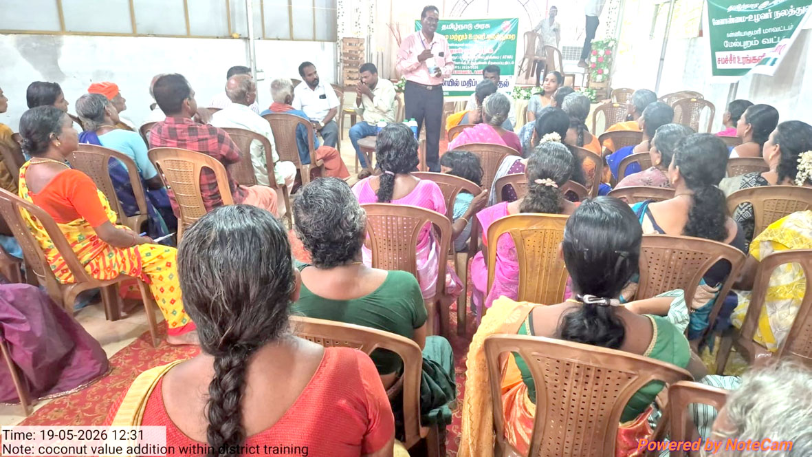 “தென்னையில் மதிப்புக்கூட்டுதல்” விவசாயிகளுக்கு பயிற்சி