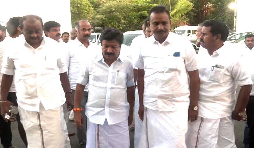 அதிமுகவில் உட்கட்சி மோதல் உச்சம் அடைந்தது எடப்பாடிக்கு எதிராக எஸ்.பி. வேலுமணி போர்க்கொடி