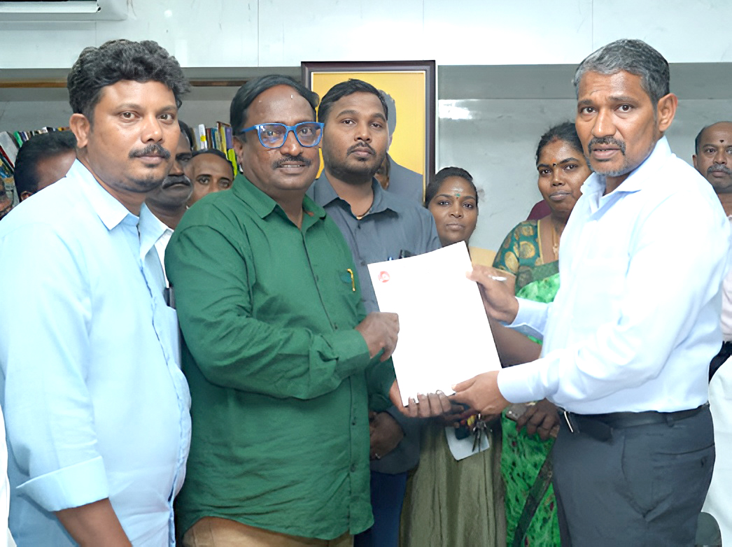 தூய்மை பணியாளர்களுக்கு சம்பளம் வழங்கக் கூடாது ‘சமூக நீதிக்கு எதிரான அரசாணைக்கு பொது தொழிலாளர் சங்கம் கடும் எதிர்ப்பு