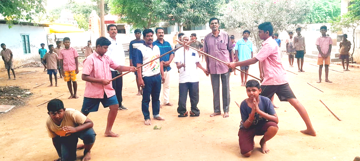 இலவச சிலம்பம் பயிற்சி துவக்கம்