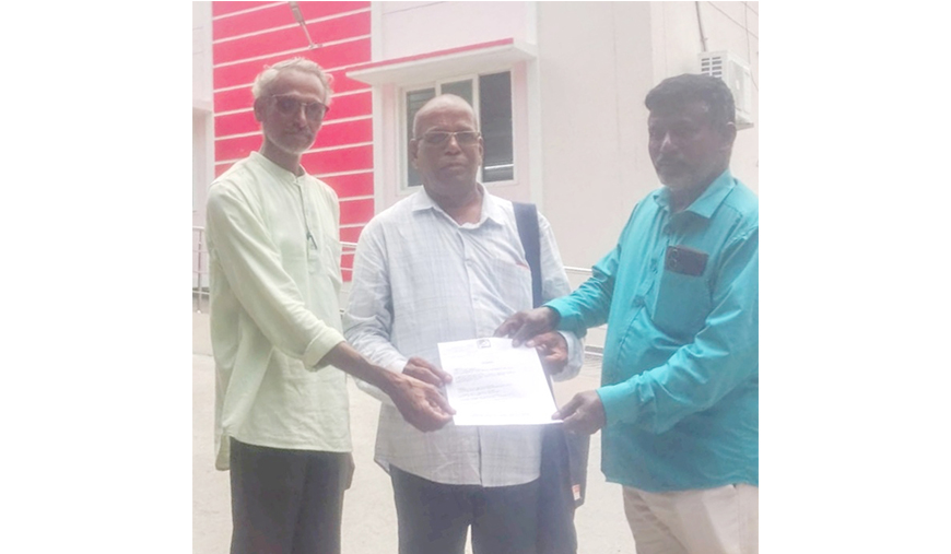 நீதிமன்ற உத்தரவுப்படி தொழிலாளர்களுக்கு குறைந்தபட்ச கூலி வழங்கக் கோரிக்கை