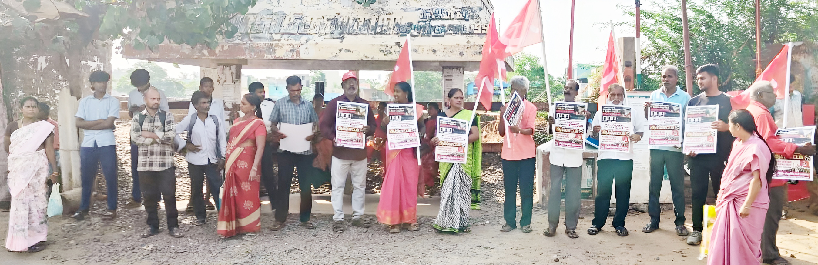 ஈரான் கடல் பகுதியில் அமெரிக்க தாக்குதலில் 3 இந்திய