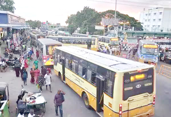உளுந்தூர்பேட்டையில் போக்குவரத்து நெரிசலுக்கு நிரந்தர தீர்வு காண கோரிக்கை