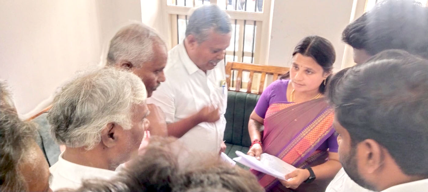 இராஜபாளையம் கைத்தறி நெசவாளர் பிரச்சனை, தேவதானம் பகுதியில் நெல் கொள்முதல் நிலையம் அமைச்சர் ஜெகதீஸ்வரியிடம் சிபிஎம் தலைவர்கள் கோரிக்கை