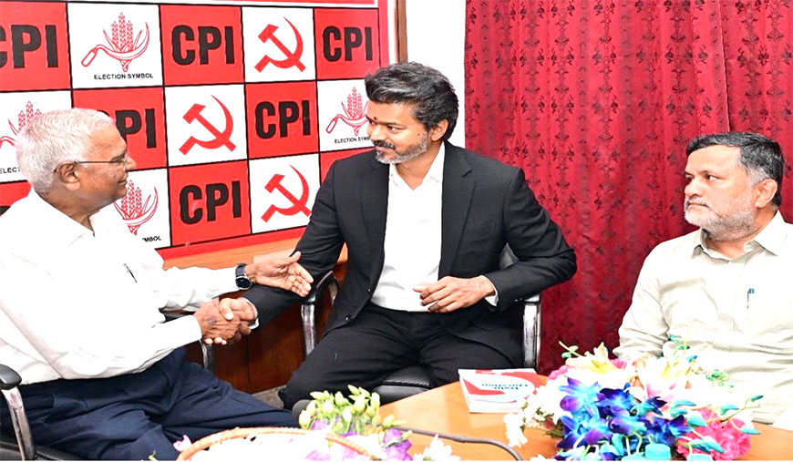 து.ராஜாவுடன் முதல்வர் விஜய் சந்திப்பு