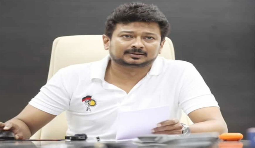 பெண் குழந்தைகள் பாதுகாப்பில் கோட்டை விடும் முதலமைச்சர்