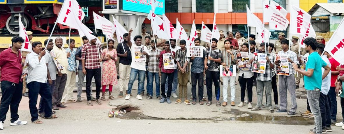 நீட் தேர்விற்கு எதிராக போராடிய மாணவர்கள் மீது அடக்குமுறை