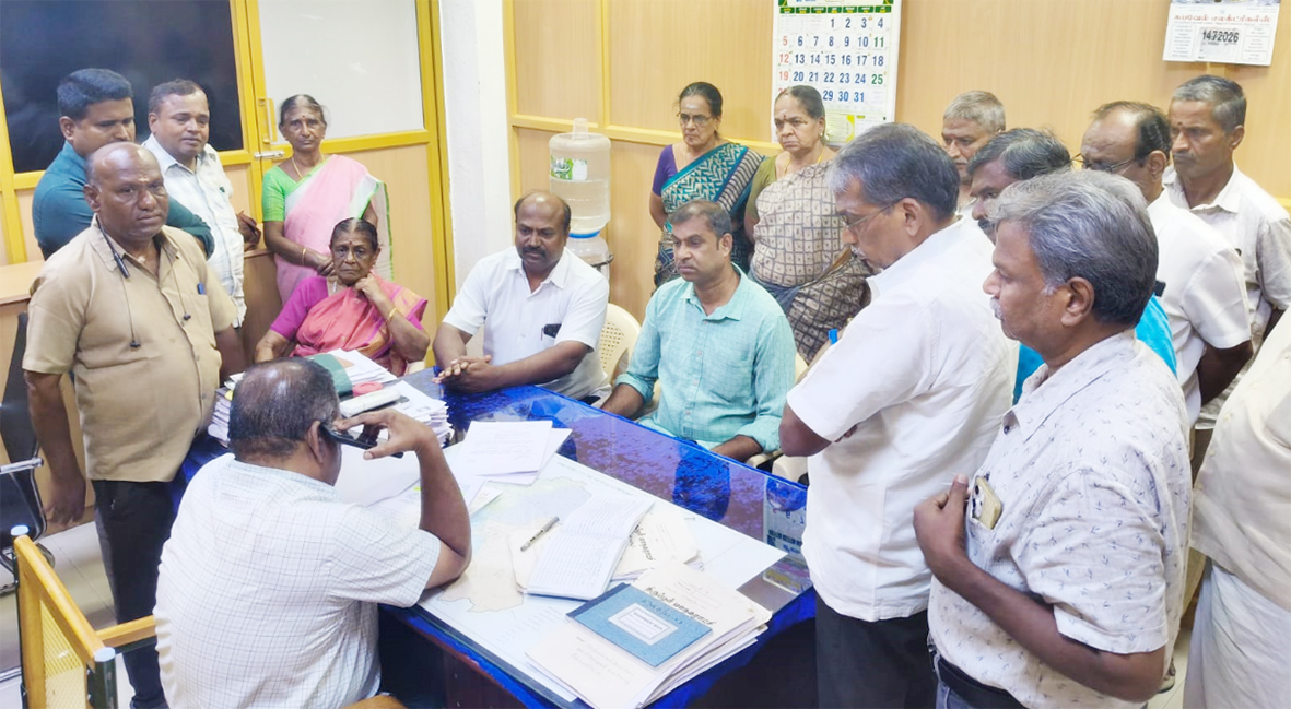 மார்க்சிஸ்ட் கட்சி மனு: குடிநீர் குழாய் சீரமைப்புப் பணி உடனே துவக்கம்!