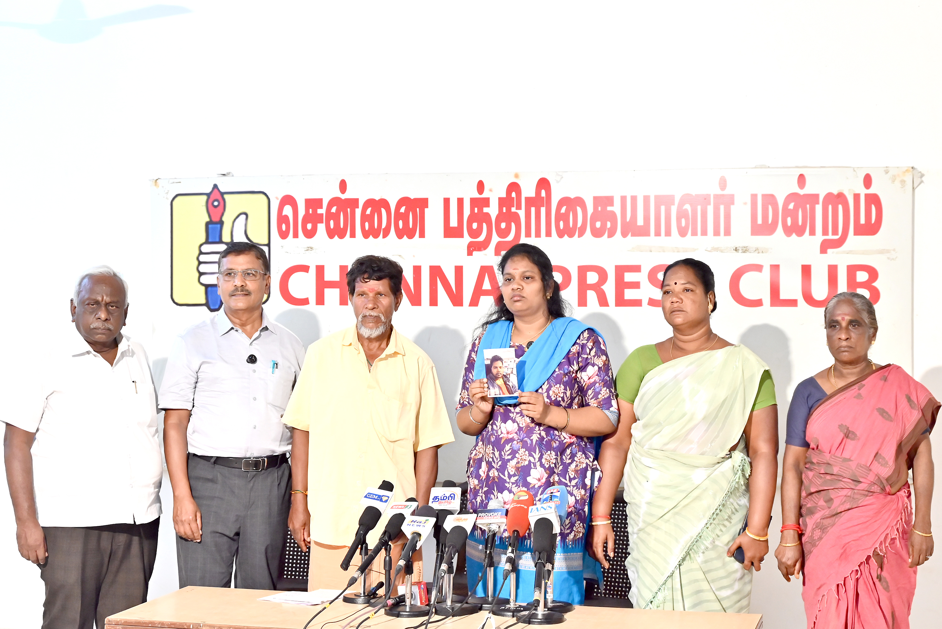 இந்திய மாலுமி விவேக்கை கண்டறிய ஒன்றிய, மாநில அரசுகள் தலையிட வேண்டும் இந்திய மாலுமிகள் சங்கம் கோரிக்கை