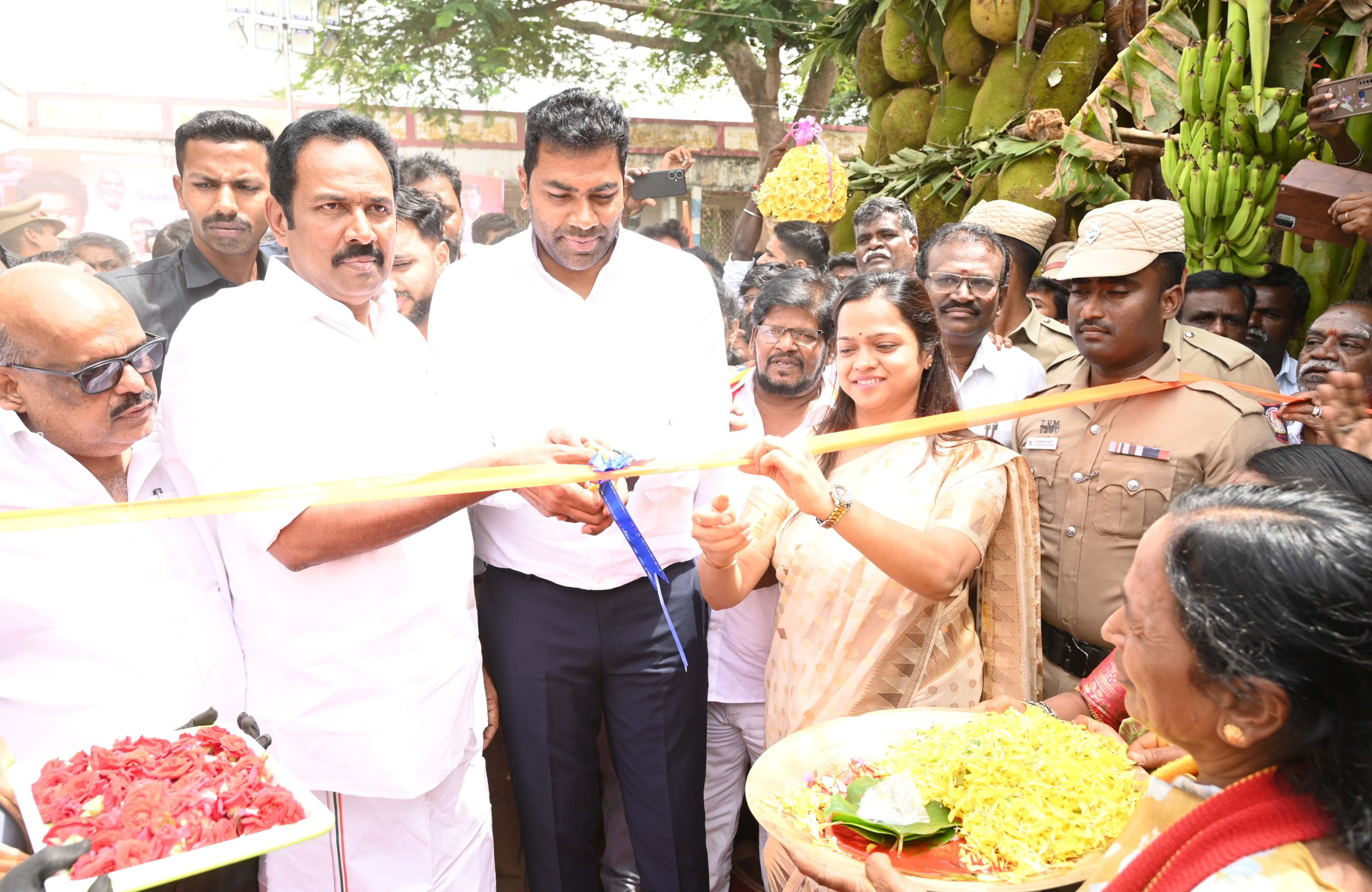 ஜவ்வாது மலை கோடை விழா:  கலை நிகழ்ச்சிகளுடன் தொடக்கம்