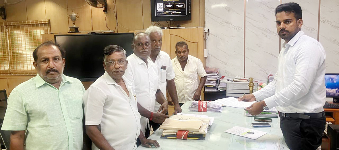 தீராத சாக்கடை பிரச்சனையால் விவசாய விளைநிலம் பாழானது