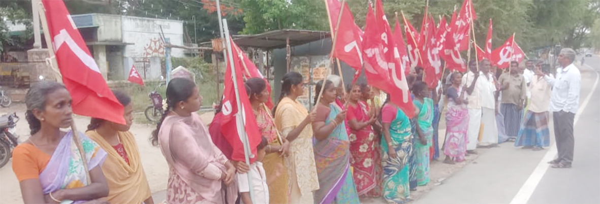 மகாத்மா காந்தி தேசிய ஊரக வேலை உறுதித்திட்டம் என்ற பழைய பெயரில் பணிகளை நடை முறைப்படுத்த வேண்டும்