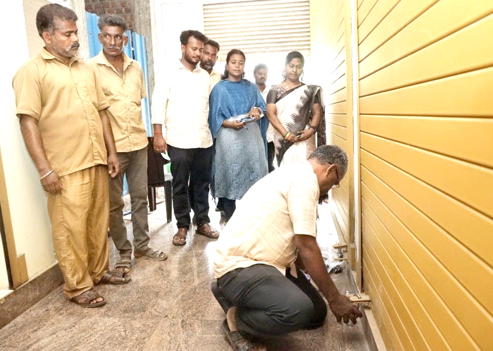 நாகர்கோவில் பார்வதிபுரம் பகுதியில் தடை செய்யப்பட்ட பிளாஸ்டிக்