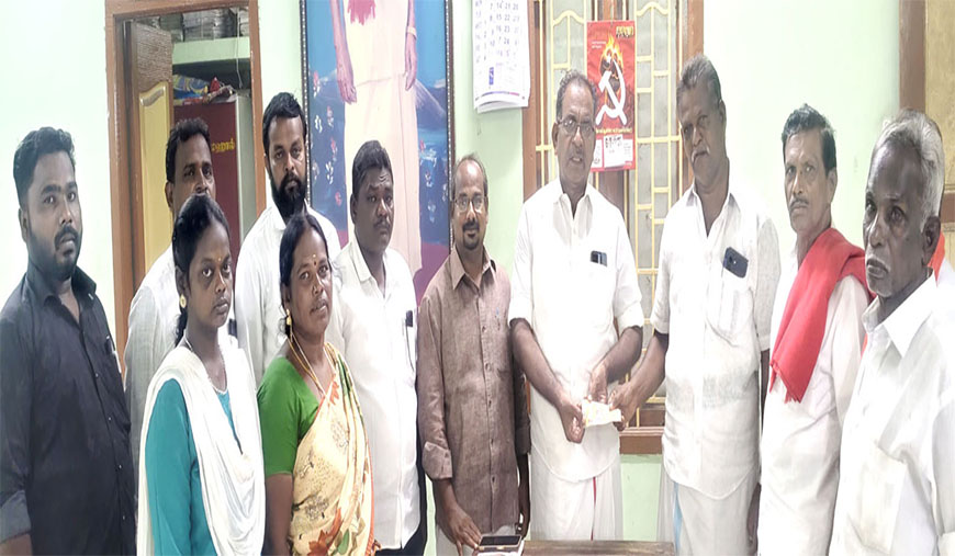 சிவகங்கையில் 141 ‘தீக்கதிர்’ சந்தாக்கள் ஒப்படைப்பு