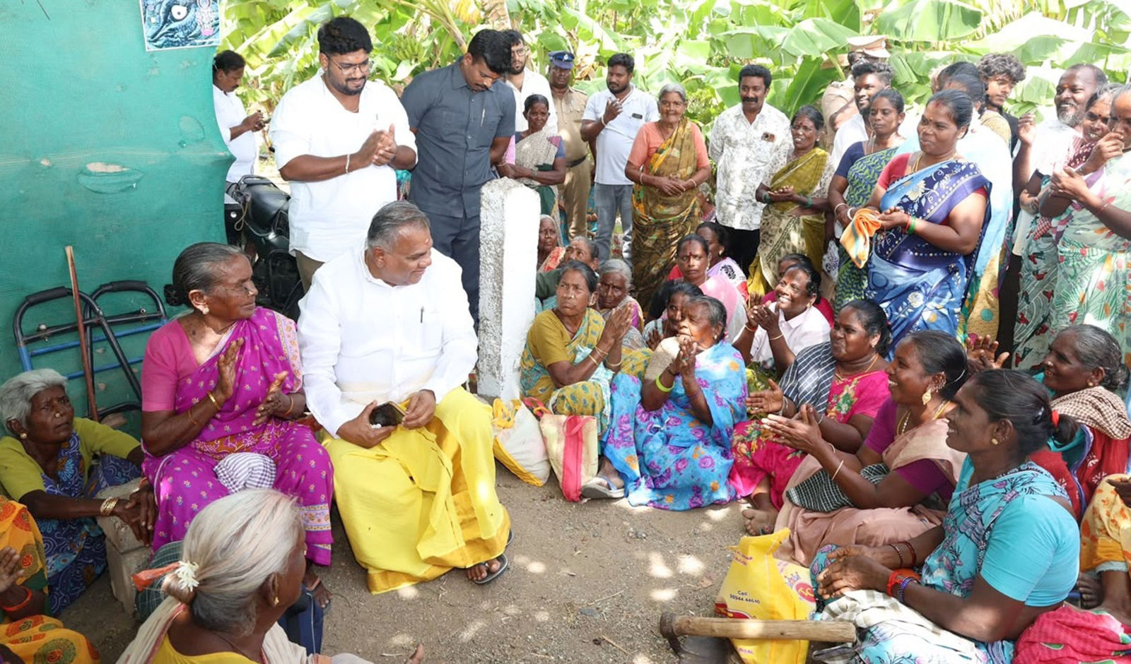 100 நாள் வேலைத் திட்டப் பணிகளை ஆய்வு செய்த அமைச்சர் என்.ஆனந்த்!