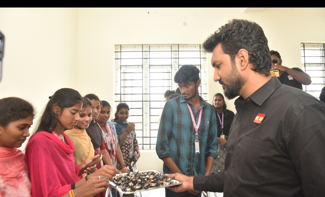 இராஜேஸ்வரி வேதாச்சலம் அரசு கலைக்கல்லூரியில் புதிய கட்டிடம்