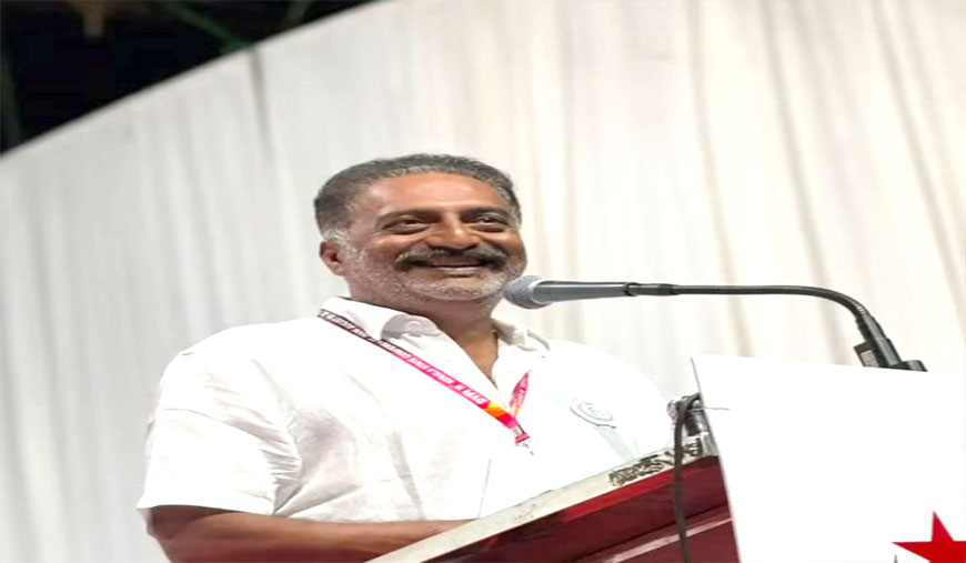மாற்றத்தின் புதிய அலை: ஜனநாயகத்தின் குரலாய் எழும் இளைய தலைமுறை வாலிபர் சங்க கேரள மாநாட்டில் திரைக்கலைஞர் பிரகாஷ் ராஜ் முழக்கம்