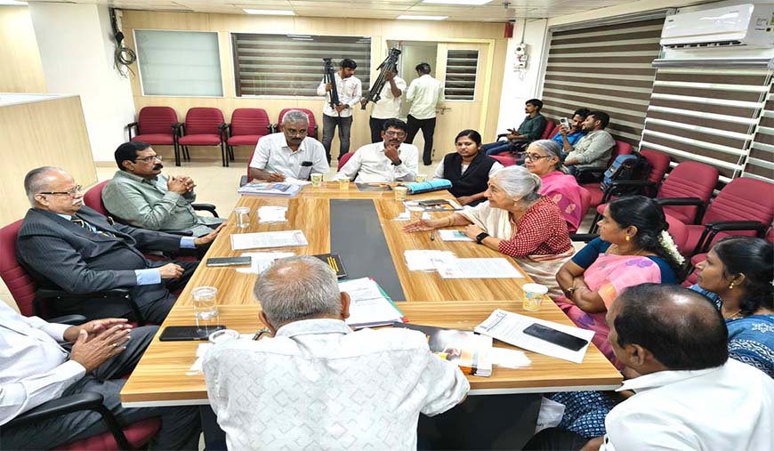 சாதி ஆணவக் கொலைகளைத் தடுக்க வலுவான தனிச்சட்டம் அவசியம் கே.என்.பாஷா ஆணையத்திடம் தலித் விடுதலைக்கான தேசிய மேடை, மாதர் சங்கம் வலியுறுத்தல்!