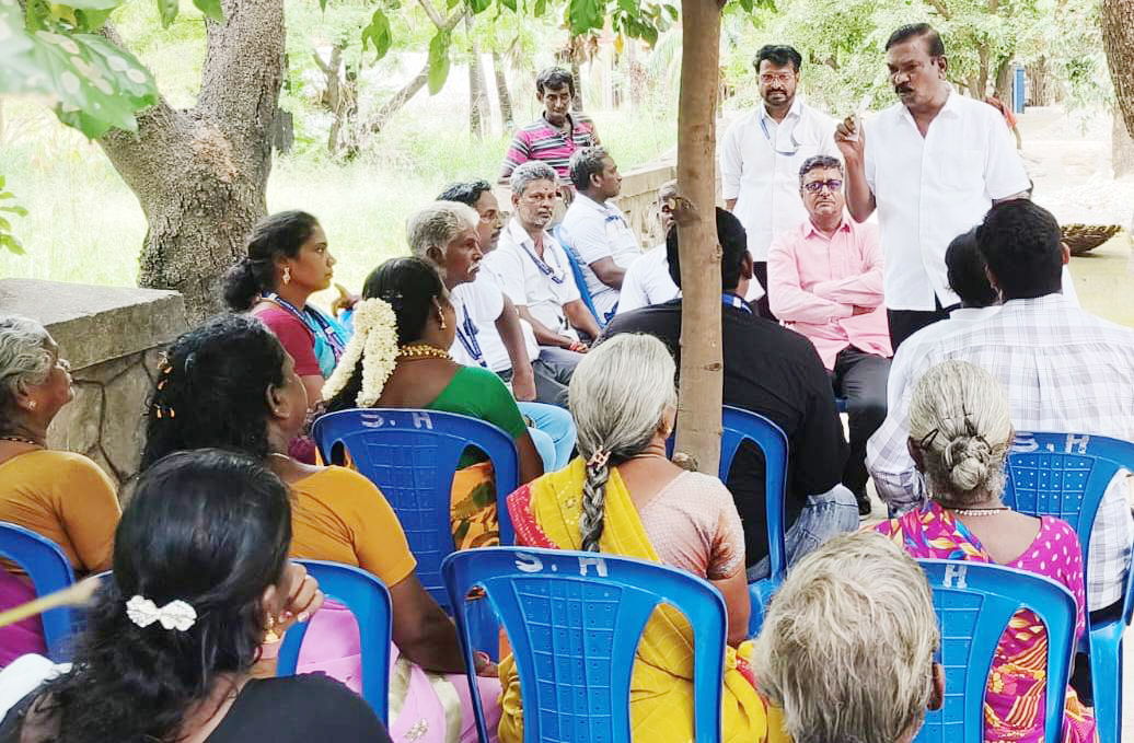 மாதவரம் எம்.எம்.சி. சாலையை விற்பனை மண்டலமாக அறிவித்திடுகசிறுகடை வியாபாரிகள் கோரிக்கை