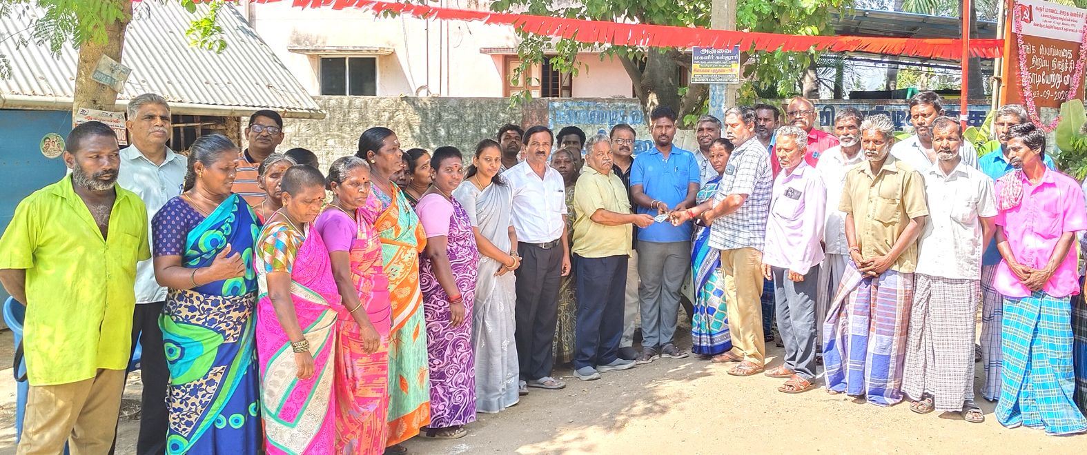 தோட்டக்குறிச்சி, புகளூர் நகராட்சிகளில் சிஐடியு சங்கப் பெயர்ப்பலகை திறப்பு விழா