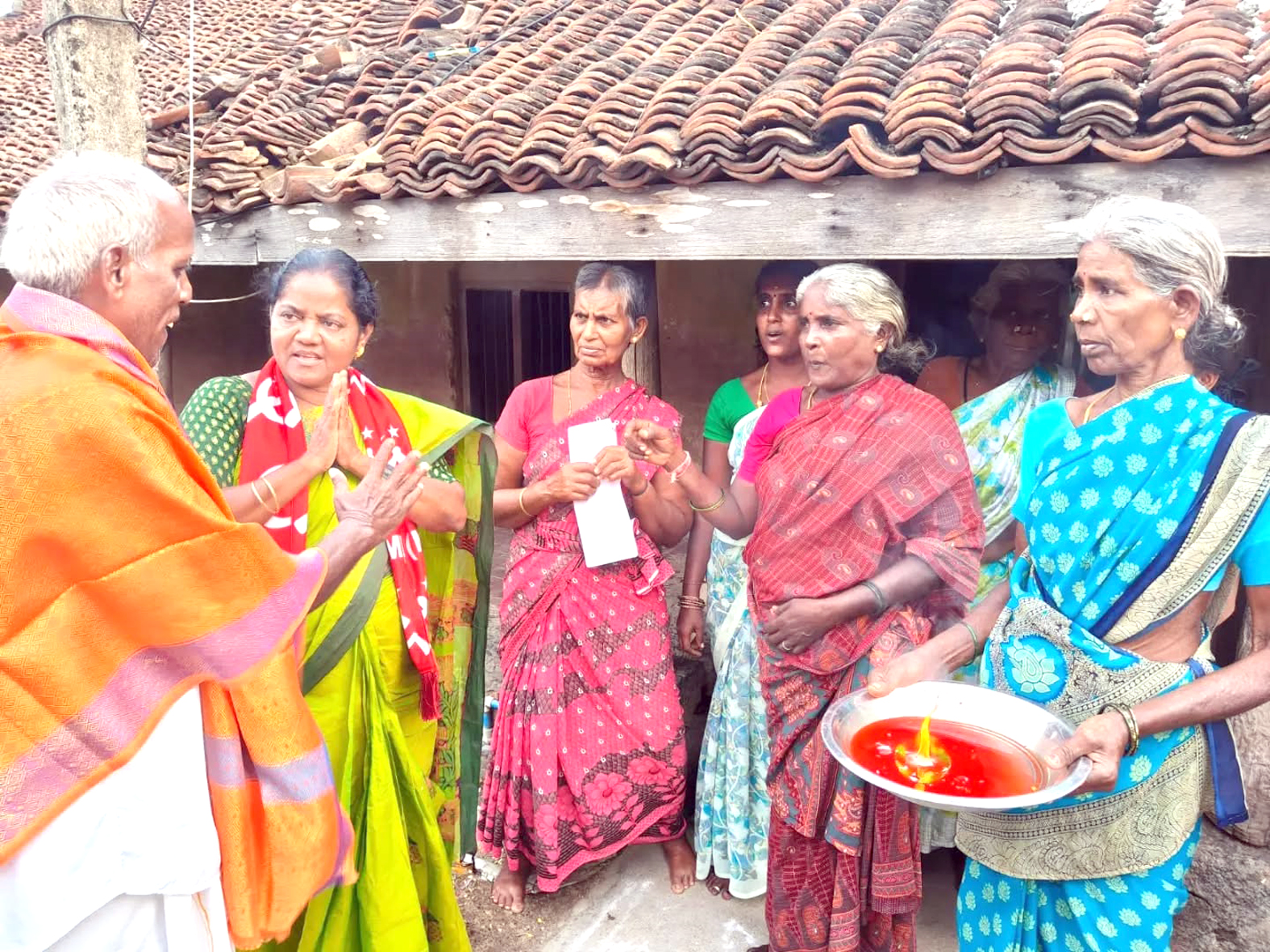 மதுராந்தகம்: பி. சுகந்திக்கு உற்சாக வரவேற்பு!