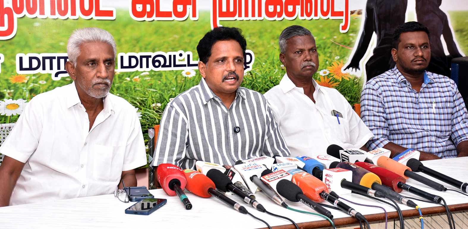 கீழடி அறிக்கையை அரசியல் காரணம் கூறி மறைப்பது ஏன்?