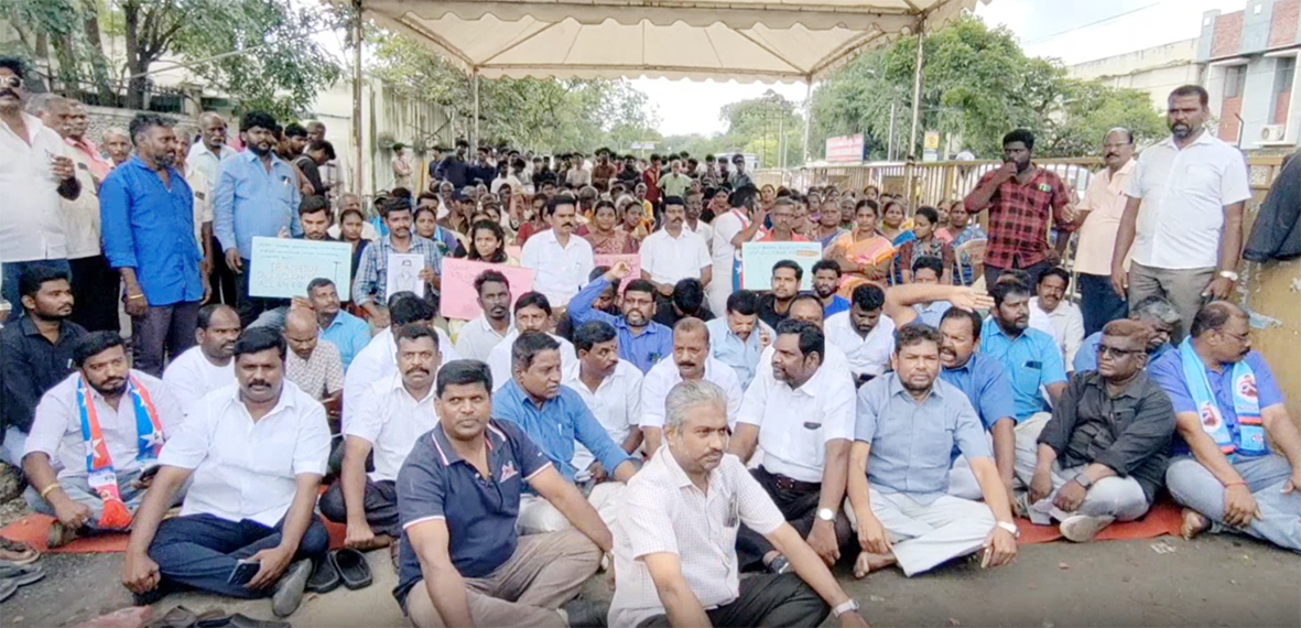 கோவை மாணவன் தற்கொலை: ஆசிரியர்களை கைது செய்யக் கோரி தொடர் போராட்டம்