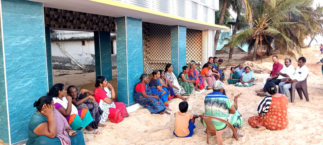 குமரி மாவட்டம், இராஜாக்கமங்கலம் ஒன்றியம் அழிக்கால் கடற்கரை